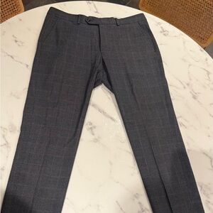 Todd Snyder Subalpino Sutton Fit Trousers 
Size 34/30